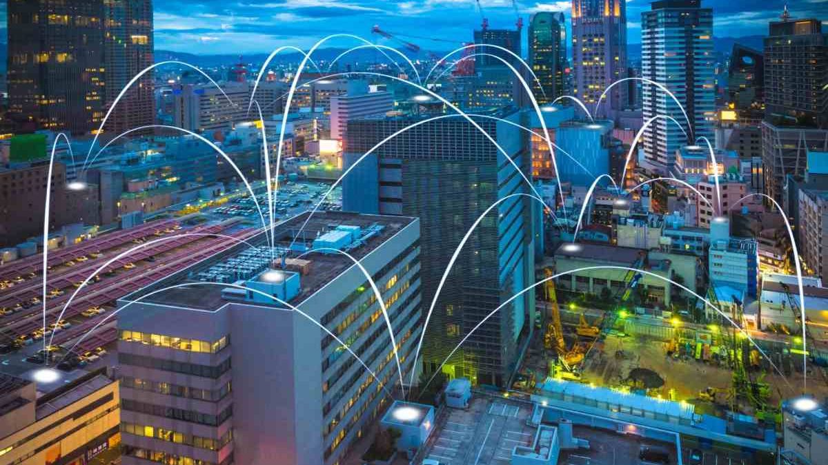 Unlocking Smart Cities How IoT and AI are Shaping Urban Environments